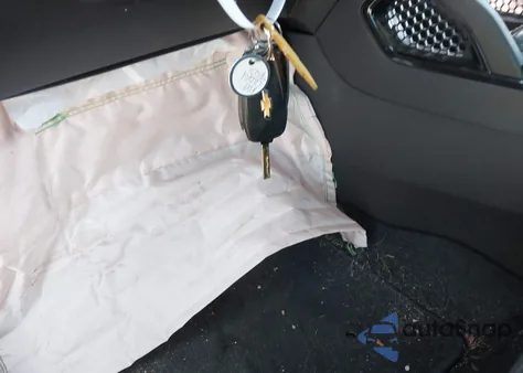 2021 Chevrolet Trailblazer Awd Ls z USA, uszkodzony, nr VIN KL79MNSL8MB134570